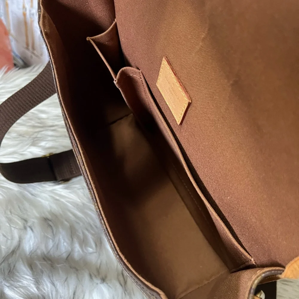 Bosphore crossbody in monogram. - Picture 9 of 17